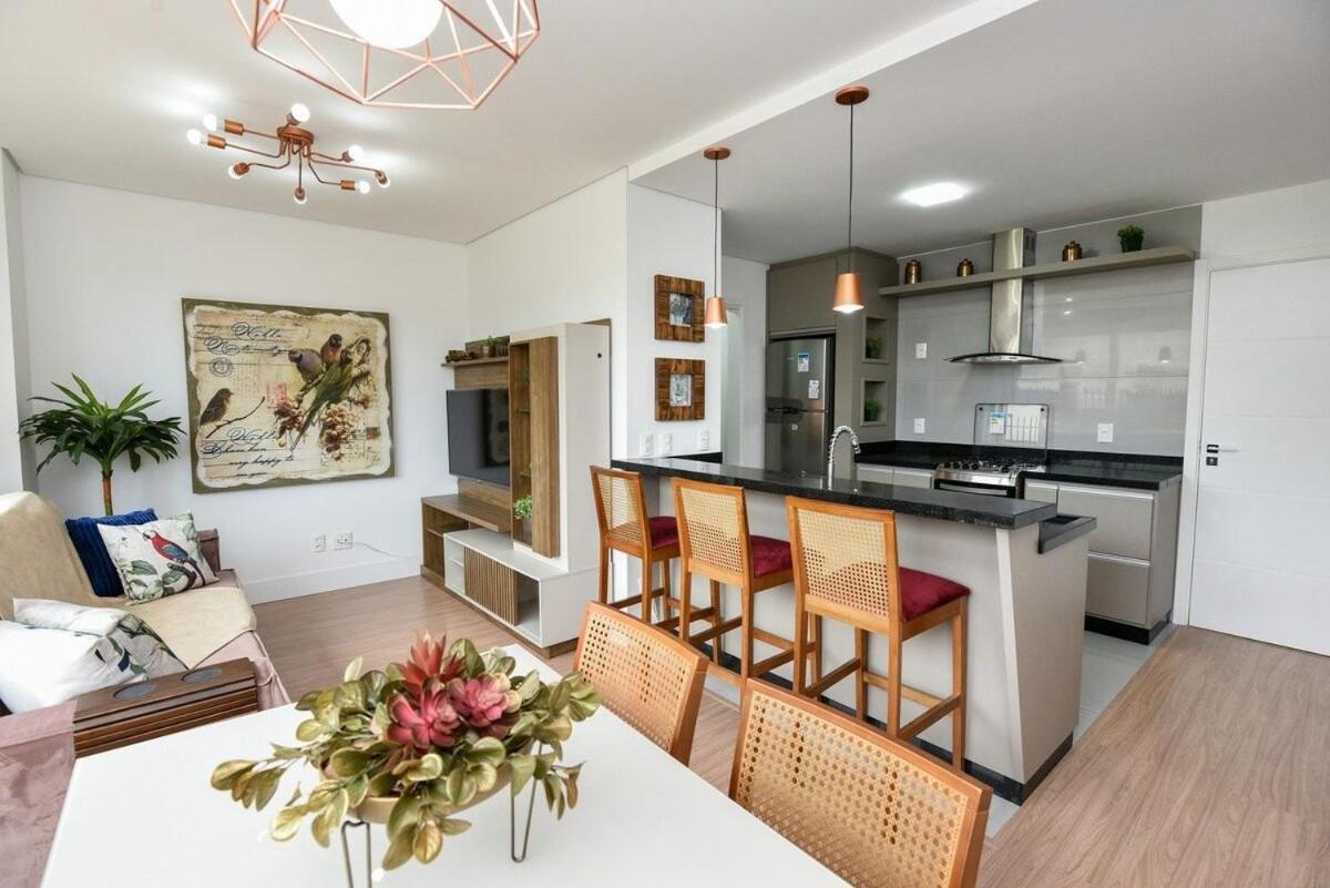 Rosa Edificio Vivere Канела Екстериор снимка