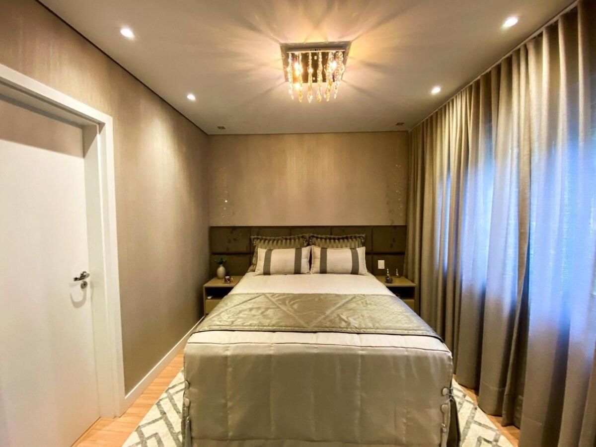 Rosa Edificio Vivere Канела Екстериор снимка